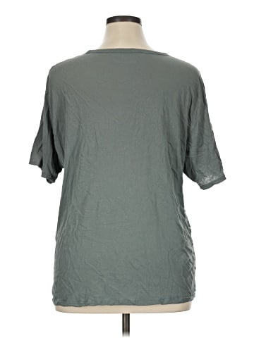 Everlane Short Sleeve T-Shirt (view 2)