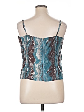 PrettyLittleThing Sleeveless Blouse (view 2)