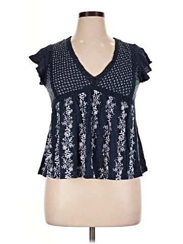 Sonoma Goods for Life Short Sleeve Blouse (view 1)