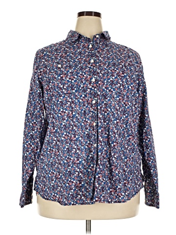 St. John's Bay Long Sleeve Button-Down Shirt (view 1)