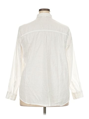 Gap Long Sleeve Button-Down Shirt (view 2)