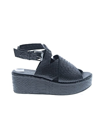 Matisse Wedges (view 1)