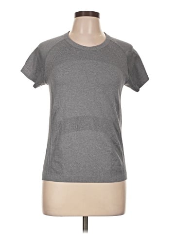 Active by Old Navy Short Sleeve T-Shirt (view 1)