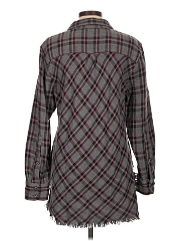 CAbi Long Sleeve Button-Down Shirt (view 2)