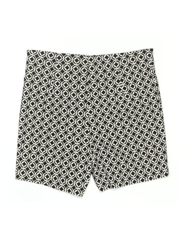 Must Have Shorts (view 2)