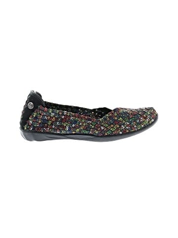 Bernie Mev Flats (view 1)