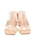 SODA Ivory Sandals Size 7 - photo 2