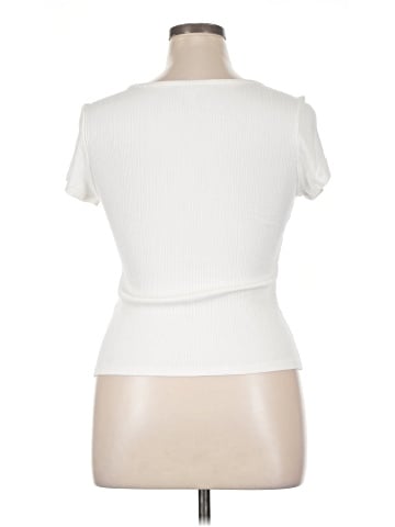 On 34th Short Sleeve Top (view 2)