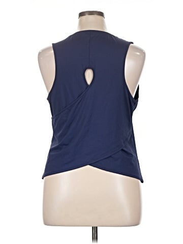 Halara Sleeveless T-Shirt (view 2)