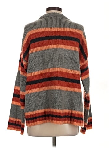 Urban Outfitters Pullover Sweater (view 2)