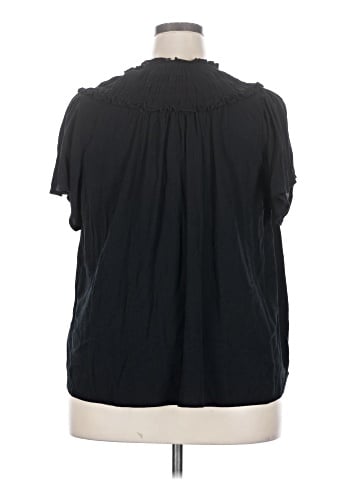 Torrid Short Sleeve Blouse (view 2)