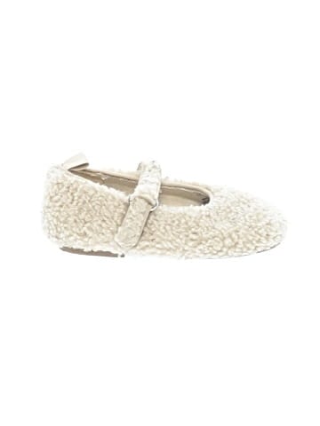 Zara Flats (view 1)