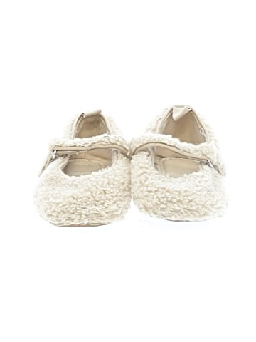 Zara Flats (view 2)