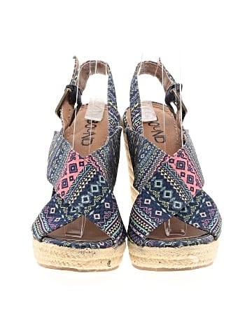 ABound Wedges (view 2)