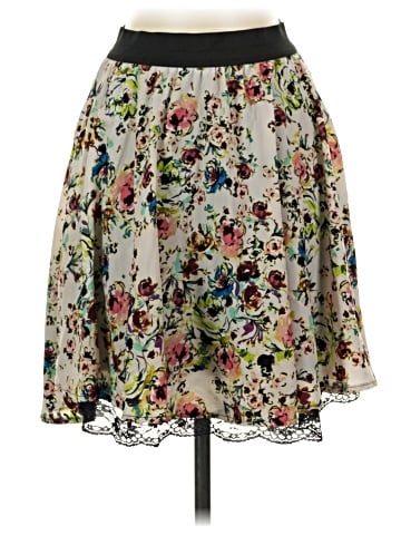 Xhilaration Casual Skirt (view 1)