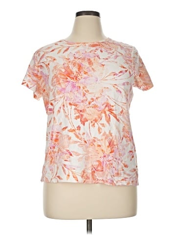 Croft & Barrow Short Sleeve T-Shirt (view 1)