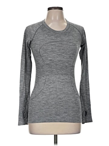Lululemon Athletica Long Sleeve T-Shirt (view 1)