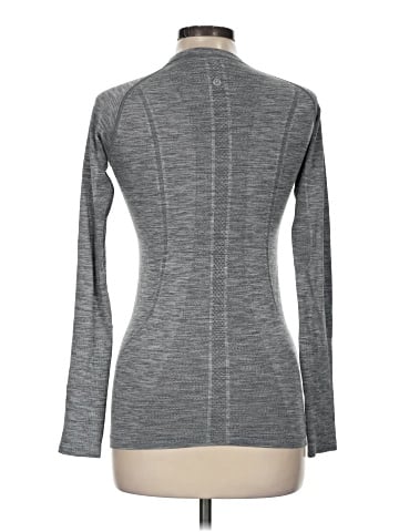 Lululemon Athletica Long Sleeve T-Shirt (view 2)