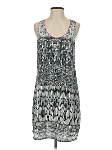 Charlie Jade Casual Dress (view 1)