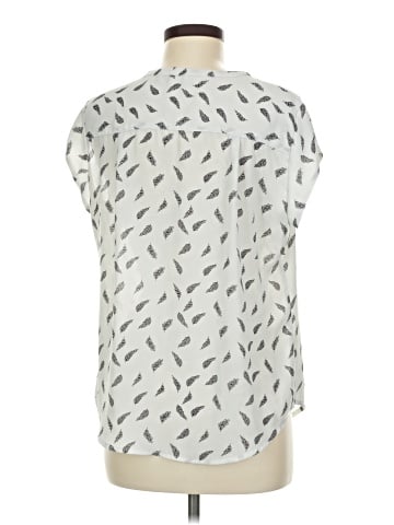 Fun2Fun Short Sleeve Blouse (view 2)