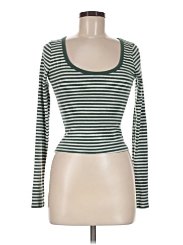 Hollister Long Sleeve T-Shirt (view 1)