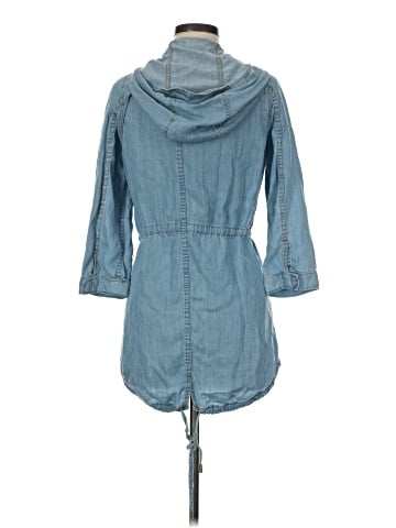Dittos Raincoat (view 2)