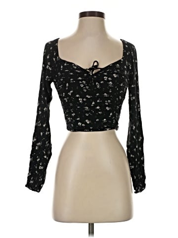 Hollister 3/4 Sleeve Blouse (view 1)