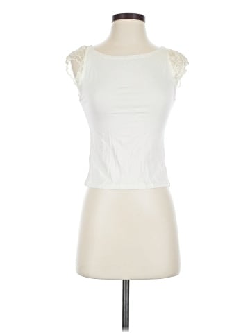 Yuka Sleeveless Blouse (view 1)