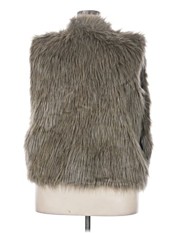 Love Faux Fur Vest (view 2)