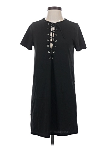 Romeo & Juliet Couture Casual Dress (view 1)