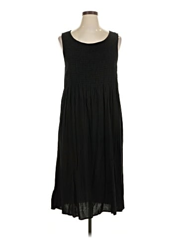 Croft & Barrow Casual Dress (view 1)