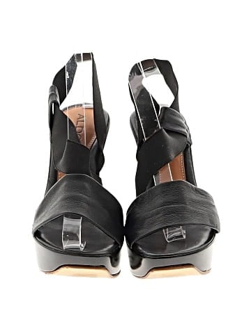 Aldo Wedges (view 2)