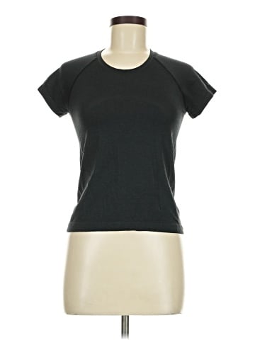 Lululemon Athletica Short Sleeve T-Shirt (view 1)