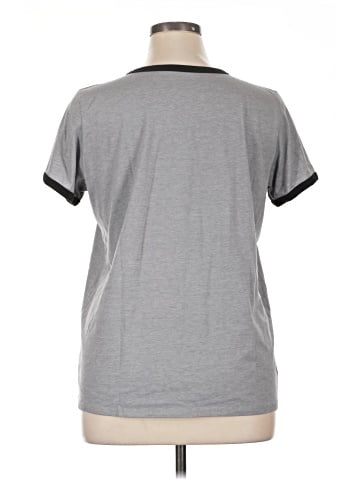 Torrid Short Sleeve T-Shirt (view 2)