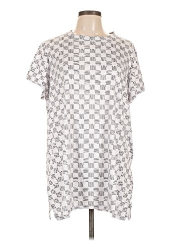 Lularoe Casual Dress (view 1)