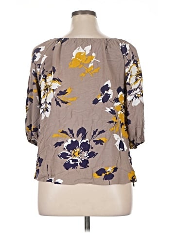 Unique Spectrum 3/4 Sleeve Blouse (view 2)