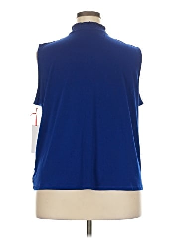 Elle Sleeveless Blouse (view 2)