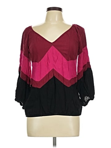 Max Studio 3/4 Sleeve T-Shirt (view 1)