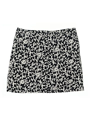 Karen Scott Skort (view 1)