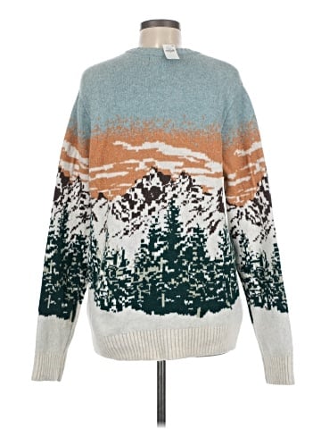 Old Navy Pullover Sweater (view 2)