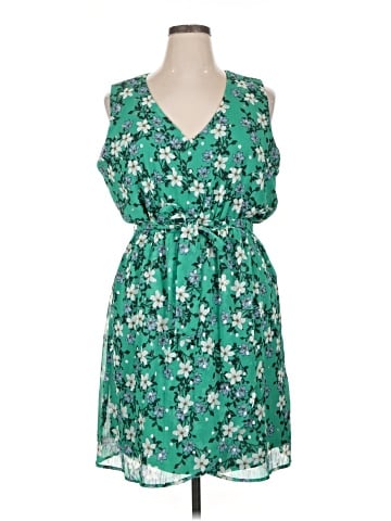 Adrienne Vittadini Casual Dress (view 1)