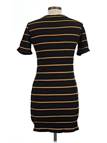 Trafaluc by Zara Casual Dress (view 2)