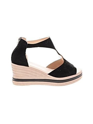 Unbranded Wedges (view 1)