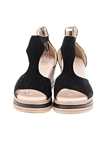 Unbranded Wedges (view 2)