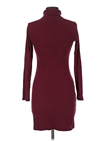 Old Navy Casual Dress (view 2)