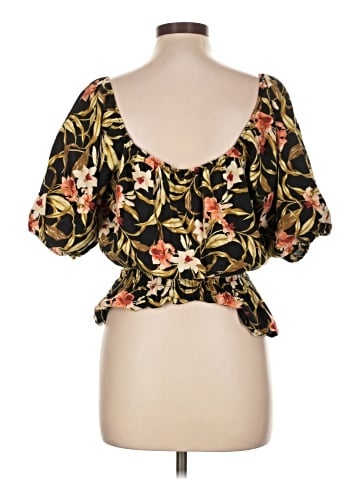 Kensie Short Sleeve Blouse (view 2)