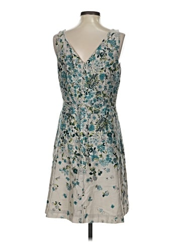 Ann Taylor LOFT Outlet Cocktail Dress (view 2)