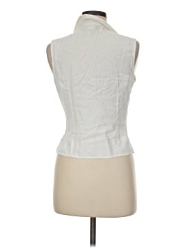 18th Street Sleeveless Button-Down Shirt (view 2)