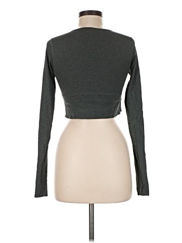 Lululemon Athletica Long Sleeve T-Shirt (view 2)