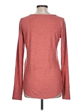 Abercrombie & Fitch Long Sleeve T-Shirt (view 2)